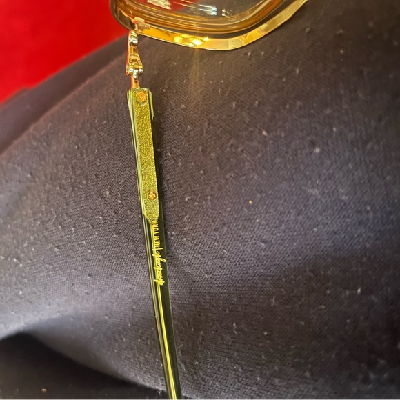 Donahugh Designer Handmade Glasses - Picture 8 of 9